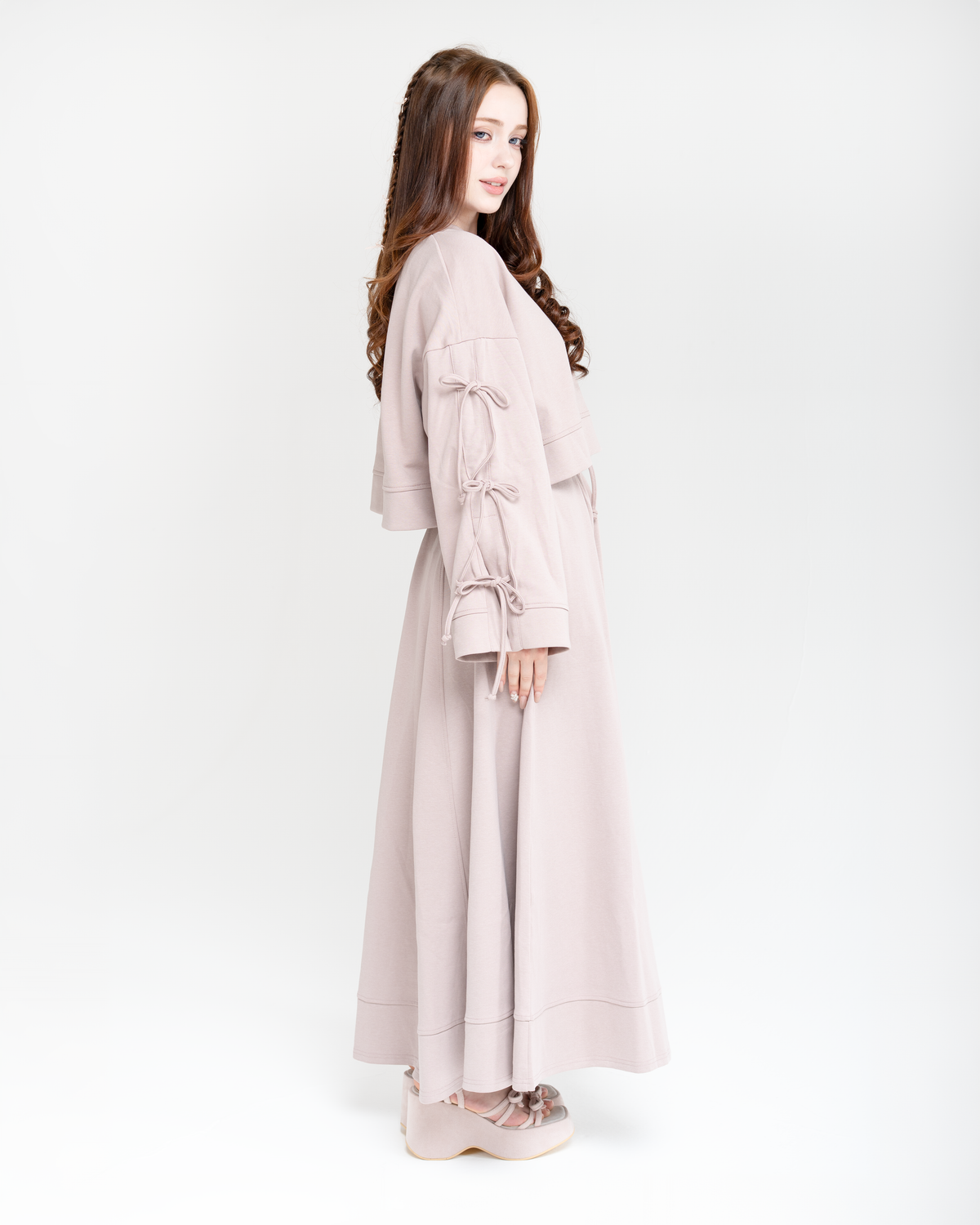 Reverie set in dusty rose, full-length side view